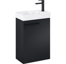 Wastafelonderkast met wastafel en kraan