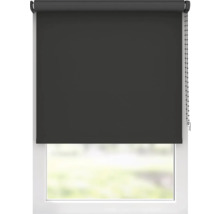 Verduisterend rolgordijn op raam met kettingbediening