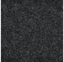 Detailopname van een zwart naaldvilt tapijt