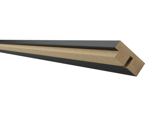 Decoratieve houten plint