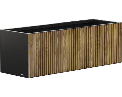 Bloembak met houten bekleding