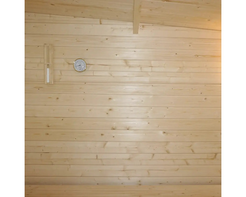 Houten sauna met thermometer en hygrometer