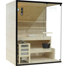 Sauna met glazen voorkant, houten banken en accessoires