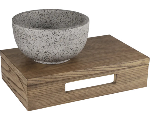 Wastafel van terrazzo op houten console