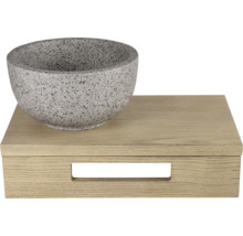 Decoratieve schaal op houten sokkel