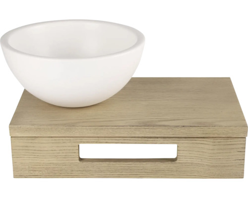 Wastafel op een houten onderkast