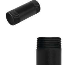 Twee buisnippels met schroefdraad voor sanitaire installaties