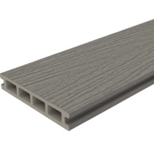 Terrasplank van houtcomposiet met holkamerprofiel