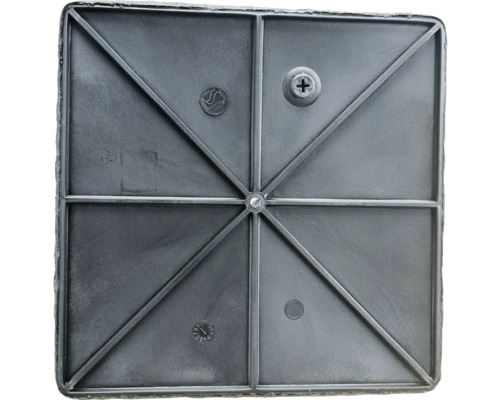 Vierkante terrastegel met verstevigingen