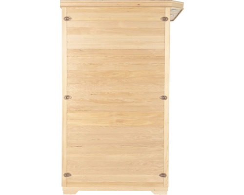 Houten sauna met horizontale houten bekleding