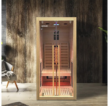 Infraroodsauna met houten bekleding en glazen deur