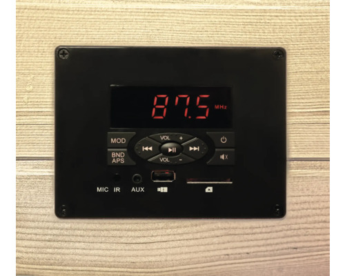 Elektronische audio controle-eenheid met display en bedieningselementen voor geluidsaanpassing.