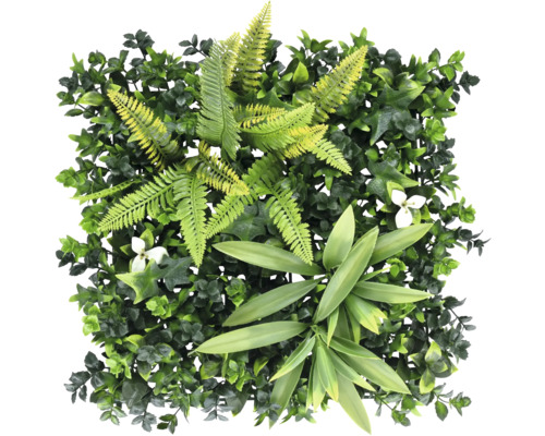 Kunstmatige groene wand met varens en bladeren voor decoratie