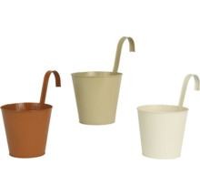 Drie gekleurde metalen hanging bloempotten voor planten