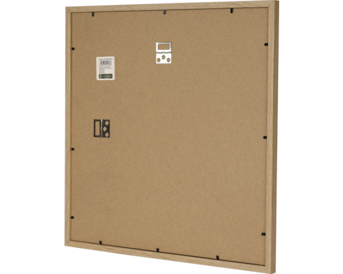 Achterkant van een fotolijst met ophangmechanisme