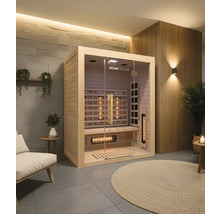 Interieurweergave van een Home Deluxe sauna met glazen voorzijde, houten bekleding en infraroodstralers