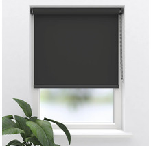 Zwart rolgordijn voor een raam