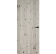 Houten deur met metalen handgreep