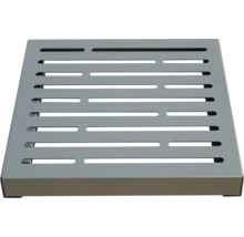 Vierkant rooster van metaal met sleuven