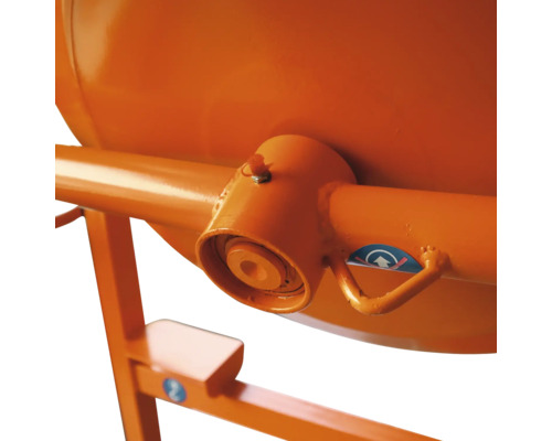 Detail van een betonmolen met draaimechanisme en steunframe.