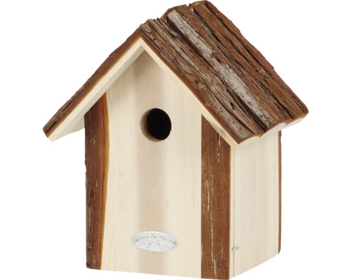 Houten vogelhuis met boomschors als dak