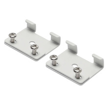 Twee witte montagebeugels met schroeven