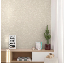 Kamer met behang met dieren- en plantenmotief, dressoir, decoratie en cactus