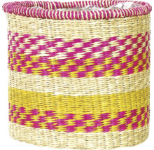 Gevlochten plantenmand met patroon