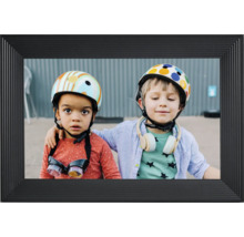 Digitale fotolijst met foto van twee kinderen met helmen