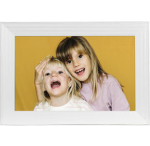 Digitale fotolijst met foto van twee meisjes