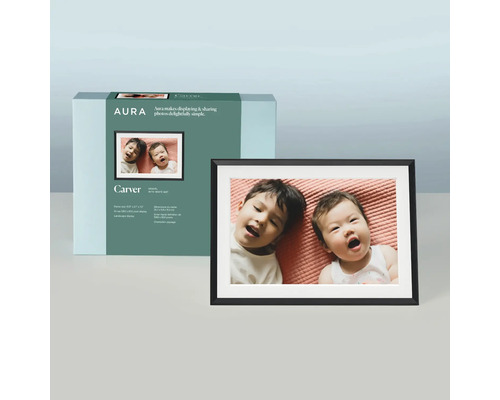 Aura Carver digitale fotolijst met zwarte lijst en verpakking