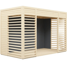 Houten tuinhuis met lamellenwanden