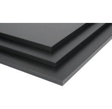 Stapel gecoate houten planken