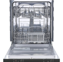 Geopende vaatwasser met metalen interieur.