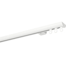 Gordijnrail van metaal met accessoires voor gordijnbevestiging.