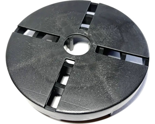 Ronde afdekking met centrale opening en vier sleuven