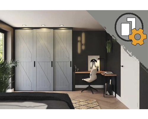 Slaapkamer met schuifdeurkast in landhuisstijl en werkplek