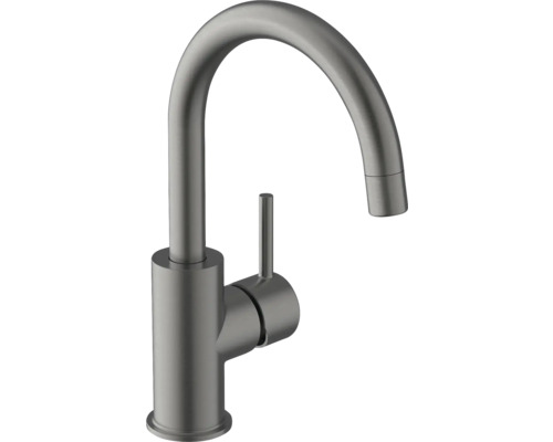 Metalen keukenkraan met hoge uitloop