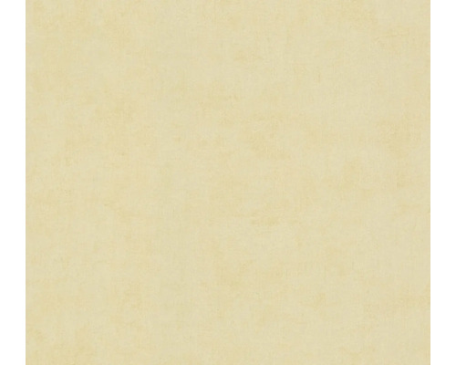 Beige vliesbehang met een fijne structuur.