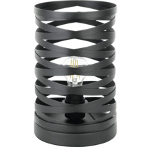 Decoratieve tafellamp met een gedraaide lampenkap en een heldere gloeilamp.