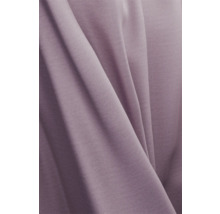 Close-up van een paarse stof met textuur