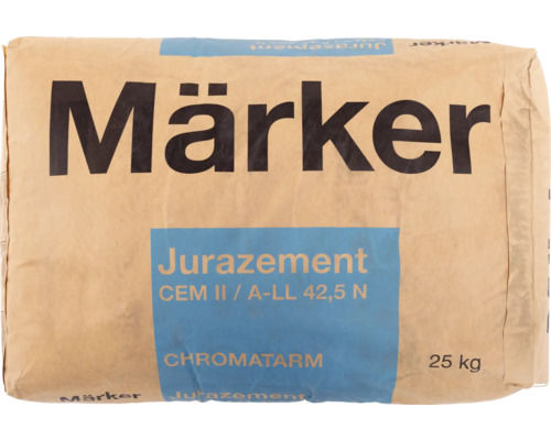 Zak cement met het opschrift Märker Jurazement CEM II/A-LL 42,5 N, 25 kilogram