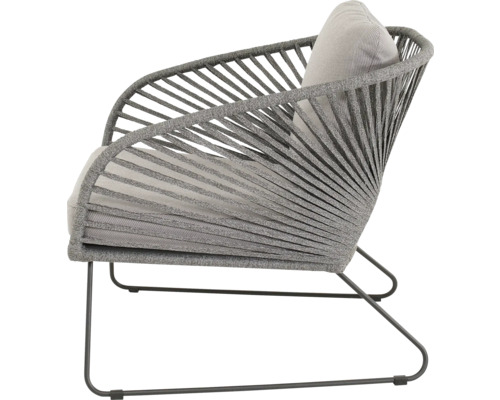 Gevlochten stoel met zitkussen en rugleuning