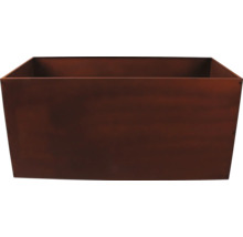 Vierkante plantenbak van metaal