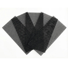 Meerdere zwarte kunststof rasters