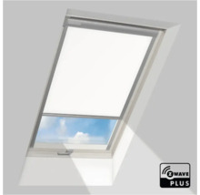 Dakraam met wit rolgordijn en Z-Wave Plus-logo.