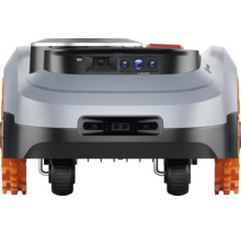 Achteraanzicht van een robotmaaier met vision en lidar