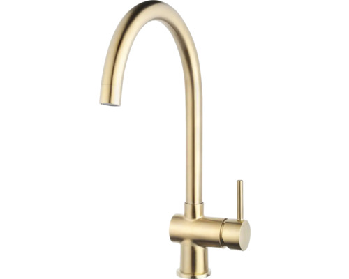 Goudkleurige keukenkraan