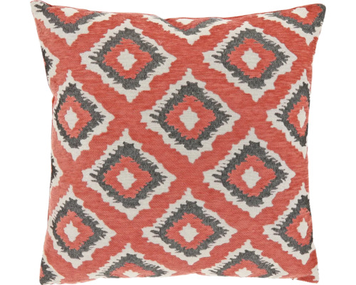 Vierkant sierkussen met rood-grijs-wit ethno-patroon in ruitvorm.
