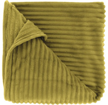 Mosterdgele woondeken met geribbelde corduroy-structuur van zacht materiaal.
